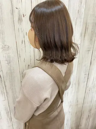 ミディアム カラー ヘアアレンジ 夜23時まで予約🉑 reverieあきらのヘアスタイル