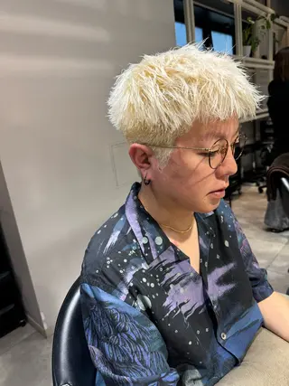ショート カラー メンズ 似合う髪型見つけます AYAKAのヘアスタイル