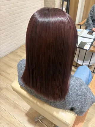 セミロング 伊藤 梨緒のヘアスタイル