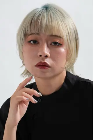 ショート カラー 透明感カラーショート ボブツムギ♡のヘアスタイル