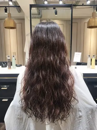 ロング パーマ 🔅モデル様募集中 🔅にしやまゆいのヘアスタイル