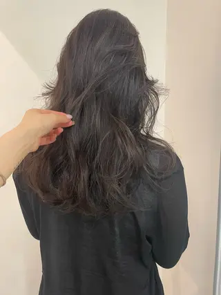 セミロング カラー 🫧ハイトーン✨格安 より質💐マンツーマのヘアスタイル