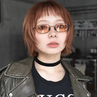 ショート ウルフ/シャギーカッ ト/ハッシュカットのヘアスタイル