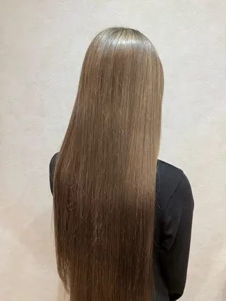 ロング newi まーぼーのヘアスタイル
