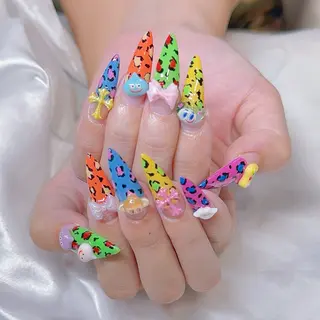 ネイル KIRA LILYのネイルデザイン