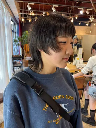 ショート 小日向 沙織のヘアスタイル