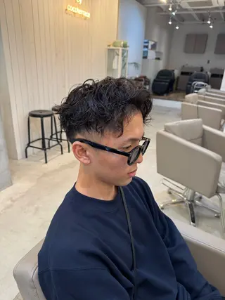 パーマ メンズ メンズ特化 美容師misakiのヘアスタイル