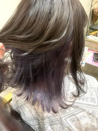 セミロング カラー カット スパのヘアスタイル