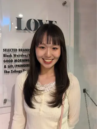 ロング 崎久保 優菜のヘアスタイル