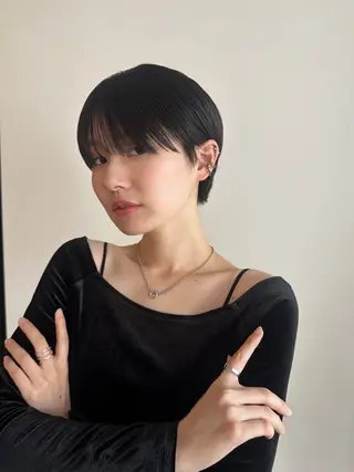 ショート カラー MOE /Zina横浜2ndのヘアスタイル