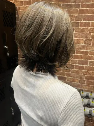 ショート カラー パーマ ヘアアレンジ メンズ キッズ ネイル マツエク・マツパ アイブロウ 久木原 ゆりのヘアスタイル