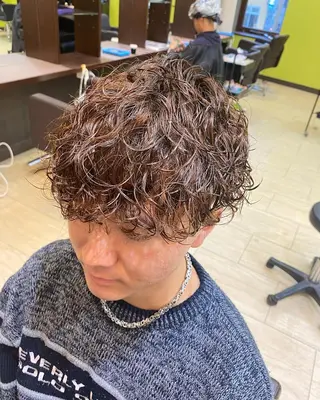 三ノ宮フェザーパーマ 10月再開予定のヘアスタイル