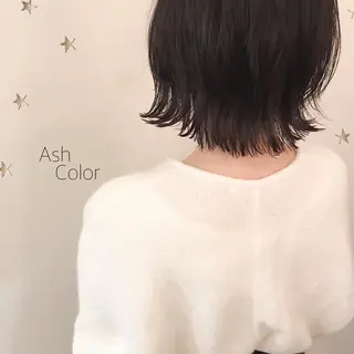 ミディアム カラー 市川 千夏のヘアスタイル
