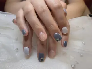 ネイル Tinaネイル 難波のネイルデザイン