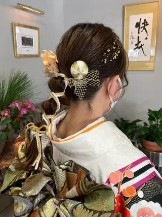 ロング ヘアアレンジ 小島 よしおのヘアスタイル