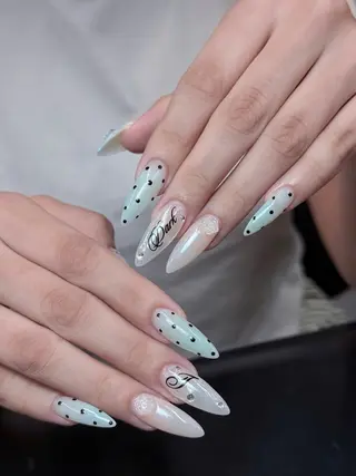 ネイル Iconic Nailのネイルデザイン