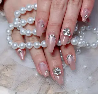 ネイル 🎀M nails✨ ビューティーのネイルデザイン