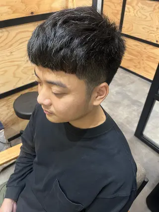ショート カラー パーマ ヘアアレンジ メンズ キッズ ネイル マツエク・マツパ アイブロウ 久木原 ゆりのヘアスタイル