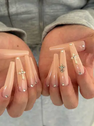 ネイル なぽ ❤︎ y2k/韓国nailのネイルデザイン