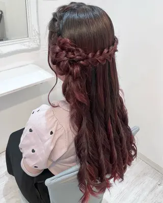 ロング 井上 紗彩のヘアスタイル