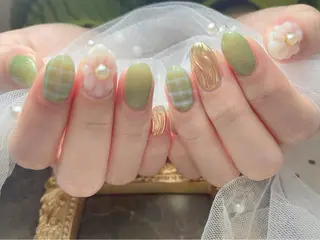 ネイル マジック ミラーのネイルデザイン