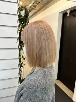 ショート カラー ブリーチ有無Wカラー メンズパーマ大成のヘアスタイル