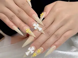 ネイル Mira Nail Studioのネイルデザイン