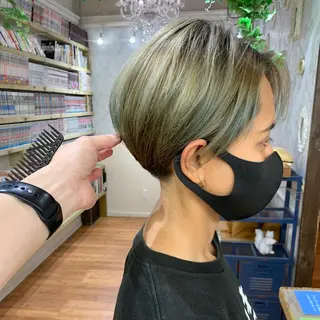 ショート カラー 🌱小顔魅せショート 髪質改善カラー/泉綺のヘアスタイル