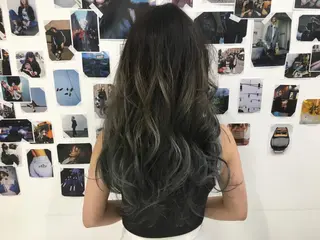 ロング カラー イシマル ナオヤのヘアスタイル