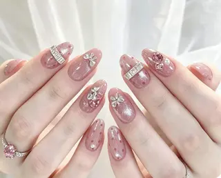 ネイル エリ🫧 nail池袋東口のネイルデザイン