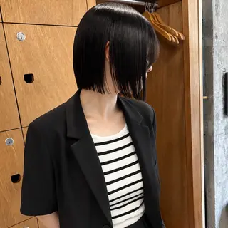 ミディアム 瑠己杏 :ボブ/ ハイトーンのヘアスタイル