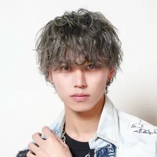ショート カラー パーマ メンズ 🔥メンズ極🔥韓国 シャドウ/波巻き柿崎のヘアスタイル