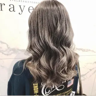カラー SOiL 安藤優樹のヘアスタイル
