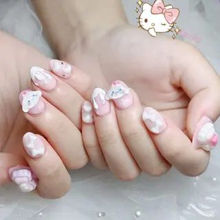 ネイル Queens テイのネイルデザイン