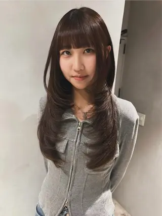 ロング カラー Juna✂️ レイヤー / ボブのヘアスタイル