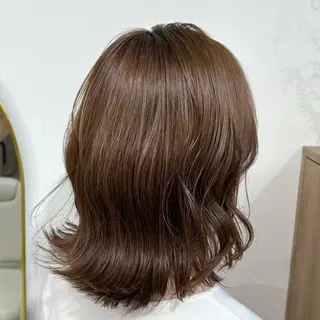 ミディアム AOI🎀 顔周り カット/透明感カラーのヘアスタイル