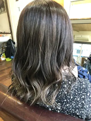 ミディアム 縮毛矯正の達人 ☆ 松本のヘアスタイル