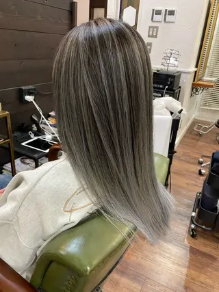 ロング 下林 雅明のヘアスタイル