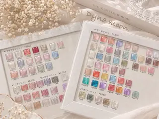 ミディアム YOSHIDA SERINAのネイルデザイン