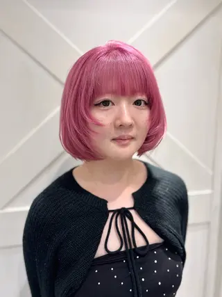 ミディアム カラー ハイトーンカラー シールエクステのヘアスタイル