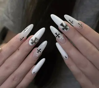 ネイル Pure&Rich Nailのネイルデザイン