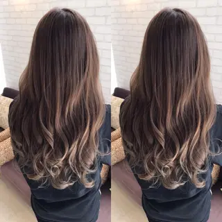ロング カラー 浅川 実行のヘアスタイル
