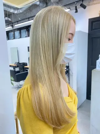 ロング カラー ヘアアレンジ ブリーチダブルカラー 元町三宮/三ノ宮のヘアスタイル