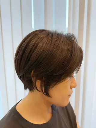 ショート カラー 桃井 達哉のヘアスタイル