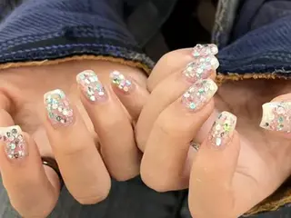 ネイル NISHIGAKI Aのネイルデザイン