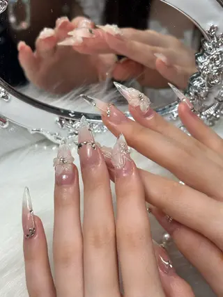 ネイル Sully Nail Labのネイルデザイン