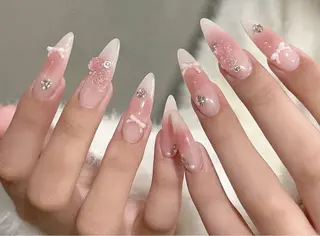ネイル Ayumi Ginzaのネイルデザイン
