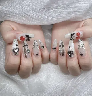 ネイル Lee Nailsのネイルデザイン