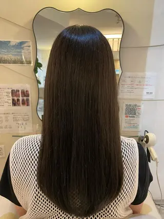 ロング 宮下 祐香のヘアスタイル