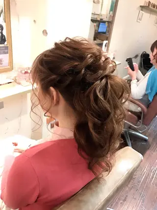 セミロング ヘアアレンジ 【カメレオン】 上村 祥子のヘアスタイル